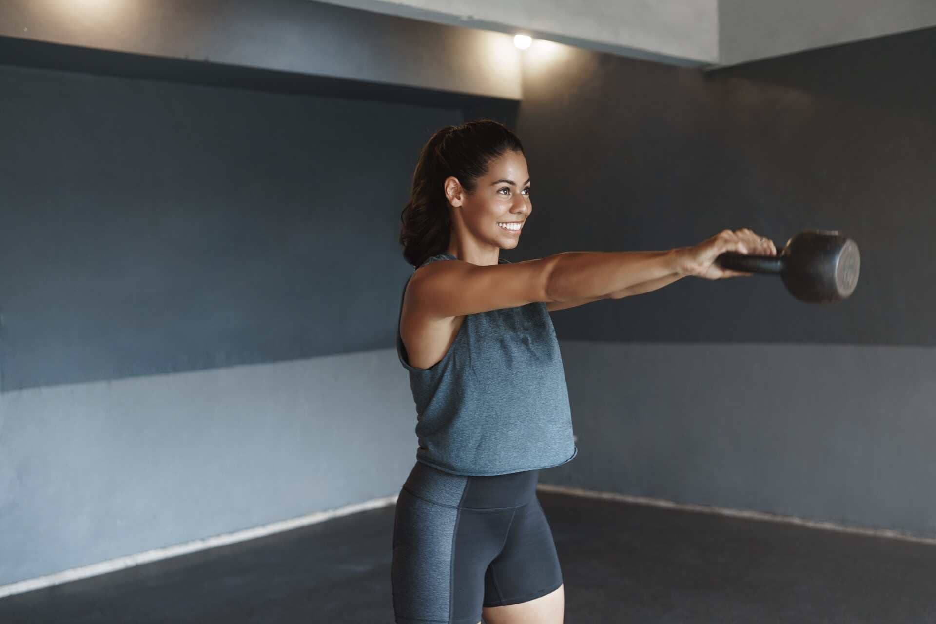 4 exercices pour développer et muscler complètement vos épaules